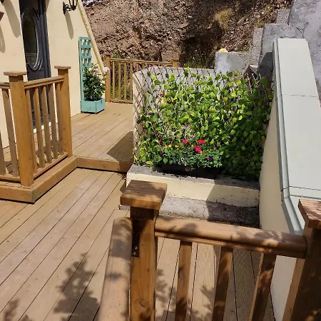 Διαμέρισμα Tobar Na Si