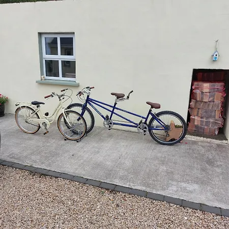 Tobar Na Si * Letterkenny